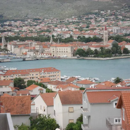 Apartment Mare Trogir Exterior photo