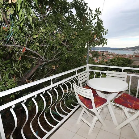 Apartment Mare Trogir Exterior photo