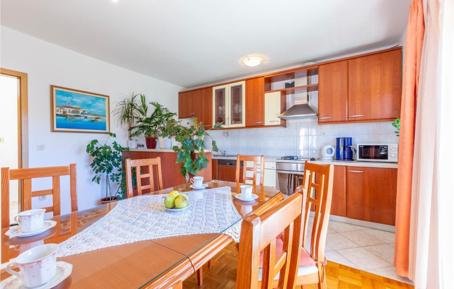 Mare Apartment *
